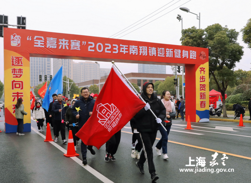 71a18081c9ba42f38b8a176fc12df882.png